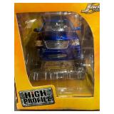 Jada Toys - XD Series - Ford Expedition - High Profile - 1:24 Die-Cast - Working Suspension