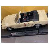 MotorWorks 1:18 Mustang Convertible & Hardtop - 1964-1/2 Diecast