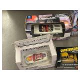 McLaren F1 GTR Die-Cast Model Car Lot - Viper SRT-10 & Magnum RT (1:72)