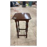 Wooden Accent Side Table with Turned Legs