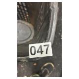 Lot of 8 Floor Buffer Pads with Makita Abrasive Cut-Off Wheel Box