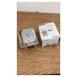 Netgear AC1200 Dual Band WiFi Range Extender with Box