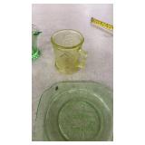 Collection of 5 Vintage Depression Glass Pieces in Green Uranium and Yellow
