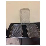set of 3 wired baking sheets