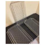 set of 3 wired baking sheets