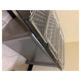 set of 5 wired baking sheets