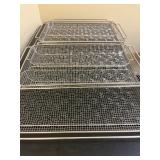 set of 5 wired baking sheets