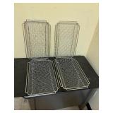 set of 4 wired baking sheets