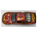 2001 NASCAR 1:24 Die Cast "Monte Carlo 400" Event Car Limited Edition 1 Of 504 Looney Tunes In Original Box