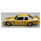 Vintage 2004 Collectible 1:24 Scale Die Cast "DALE EARNHARDT SR." #2  Mello Yellow Ventura Legacy Series In Original Boxes