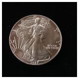 1987 Silver Eagle - 99.9% pure silver One Troy Ounce  - Like new uncirculated! - TAX EXEMPT