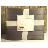 Twin/XL Twin Satin Quilt - Room Essentials