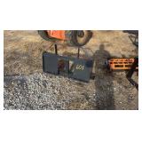 Skid Steer Bale Spear	Landhonor	2025	Unused	BS-12-2500G