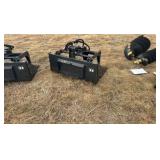 Mini Skid Steer Grapple Bucket	Landhonor	2025	Unused	MGB-72-44W