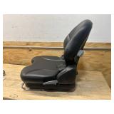 BIG DOG/HUSTLER MECH SEAT VIN, Model# Grammer MSG65/531 MSRP $869.99