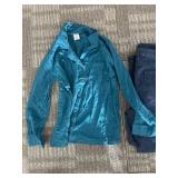 Serra Teal Button-Down Shirt - M & Adventuridge Jeans 40x32