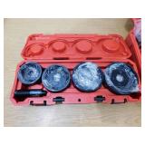 NEW - Milwaukee M18 18V Lithium-Ion 1/2 in. to 4 in. Force Logic 6-Ton Cordless Knockout Tool Kit with Die Set, One 2.0Ah Batteries