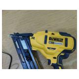 DEWALT 20V MAX XR Lithium-Ion Cordless 2-1/2 in. 15-Gauge Finish Nailer Kit Charger and Contractor Bag