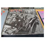 Vintage 9-LP Vinyl Lot: Temptations, Rascals, Supremes, Spirit, Pickett, Raiders, ZZ Top