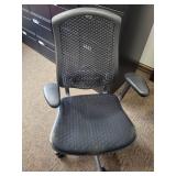 Ergonomic Mesh Office Chair - Black Seat, 5-Star Base, Adjustable Armrests