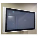 Hitachi Ultravision 46-Inch TV With Wall Mount & 2 Remotes