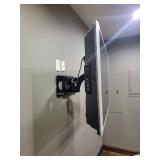 Hitachi Ultravision 46-Inch TV With Wall Mount & 2 Remotes