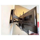 Samsung Flat Screen TV with Wall Mount Bracket - HDMI ARC/MHL, LAN, Optical Audio