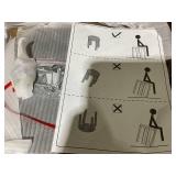 Costway Set of 4 Bentwood Round Stool Stackable Dining Chair w/Padded Seat Black