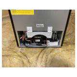 Vissani Top Freezer Refrigerator In Black