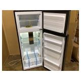 Vissani, 7.2 cu. ft. Top Freezer Refrigerator in Stainless Steel Look