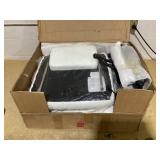 Vinsetto Massage Office Chair with 6 Vibrating Points, High Back Reclining Office Chair with Footrest and Remote, White