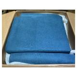 HOMCOM Fabric Tufted Club Accent Chair with Wooden Legs, Blue