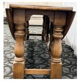 Drop-Leaf Dining Table - Oval Top - Solid Wood with Turned Legs