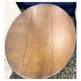 Drop-Leaf Dining Table - Oval Top - Solid Wood with Turned Legs
