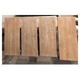 Legacy Classic Furniture Dining Table with Four additional 18" Leafs