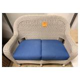 Casualine 2-Seater Wicker Sofa with Blue Cushions