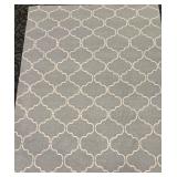 Area Rug - Blue/Grey & White Quatrefoil Trellis Pattern - 8" x 11