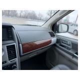 2008 Chrysler Town & Country