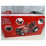 New Big Farm Case IH Barn Buster Tractor Pulling Tractor with Sounds