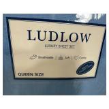 New Queen Size Sheet Set