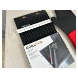 New Silicone Grill Mitt and Silicone Side Shelf Grill Mat