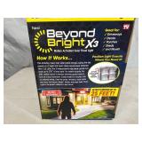 New Beyond Bright X3 Solar Powered Floodlight