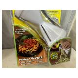 New Veggetti Spiral Vegetable Cutter