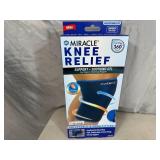 New Miracle Knee Relief Hot / Cold Gel Sleeve