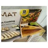 2 New Non-Stick Grilling / Baking Mats
