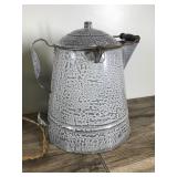 Lot of Vintage Coffee Pots / Makers - See description for more info