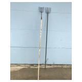 2 - 5 Tine Fishing Spears