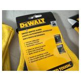 New Dewalt Leather Gloves and Coated Gripper Work Gloves - Size M