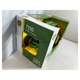 New John Deere Tractor with Lights and Sounds