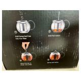New Bodum Assam Tea Press with Stainless Steel Filter - 34 oz